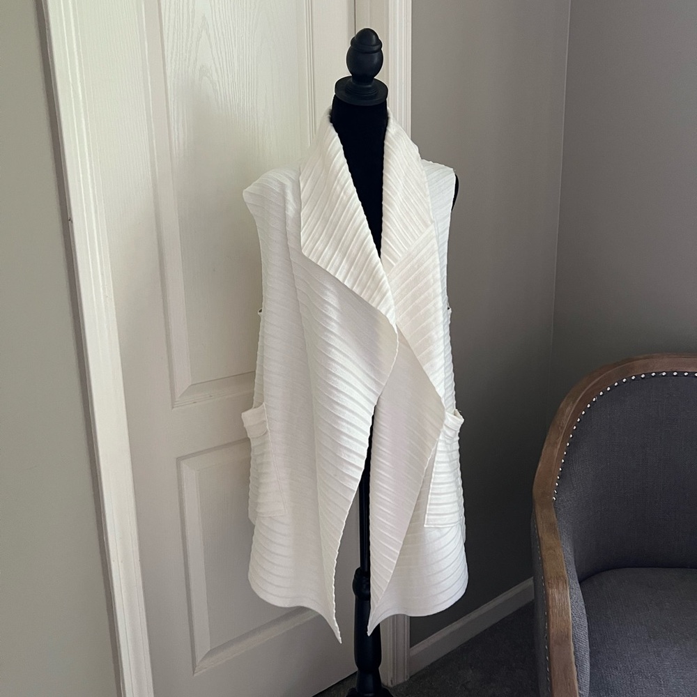 LeModa White Vest Cozy Layering Essential
